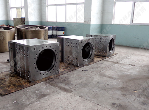 怎樣解決擠壓機油缸生銹的問題？