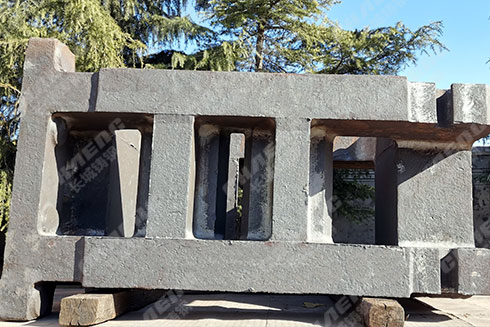 重力鑄件都是有什么生產(chǎn)要求？軋機機架鑄造廠為您解答