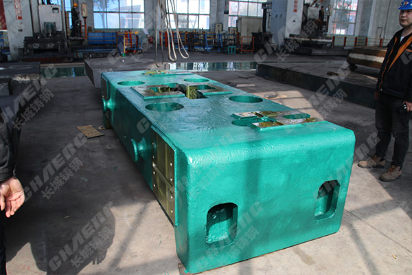 鑄鋼件加工廠生產(chǎn)軋機機架使用的涂料是如何清理的？