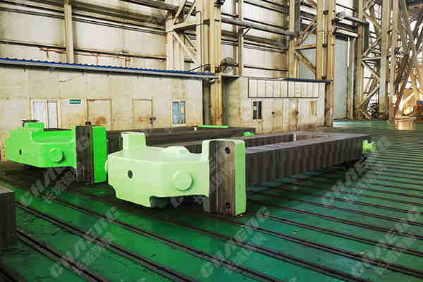 大型鑄鋼件鑄造廠家加工軋機(jī)牌坊時需要注意什么？