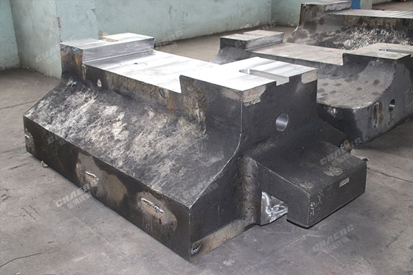 長(zhǎng)城鑄鋼鑄造廠模鍛錘砧座的鑄造